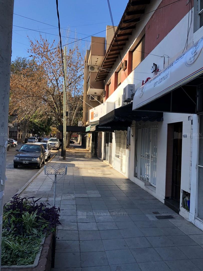 Lanús: violento asalto a tres mujeres en pleno&nbsp;día