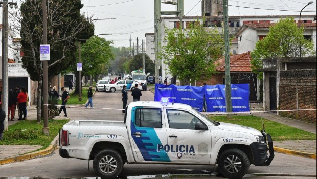 Delincuente se atrinchera y se suicida tras herir a&nbsp;policía
