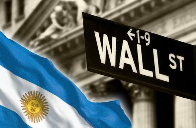 Acciones argentinas acompañaron la suba de Wall Street y el petróleo volvió a retroceder