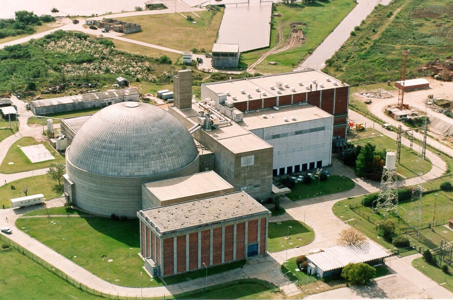 Inversión de USD 1.200 millones para construir el primer reactor comercial argentino en Atucha