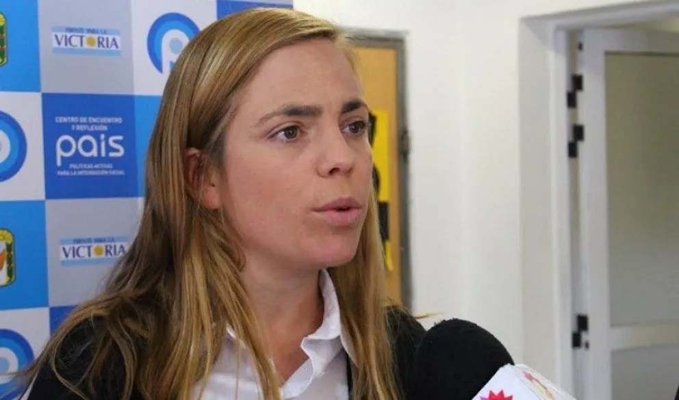 Roca: jubilados y vecinos acorralados por las cuotas millonarias que les cobra la gestión Soria para pagar el&nbsp;asfalto